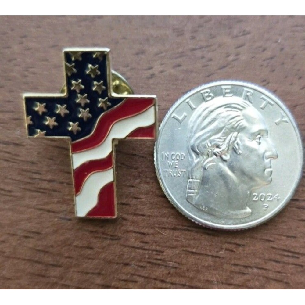 Red White Blue Cross Stars and Stripes Flag Pin Brooch Gold Tone Christian USA